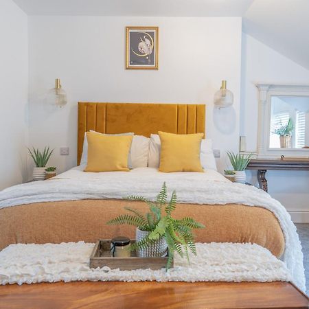 Gorgeous New 1 Bedroom Penthouse Flat Моркамб Екстериор снимка